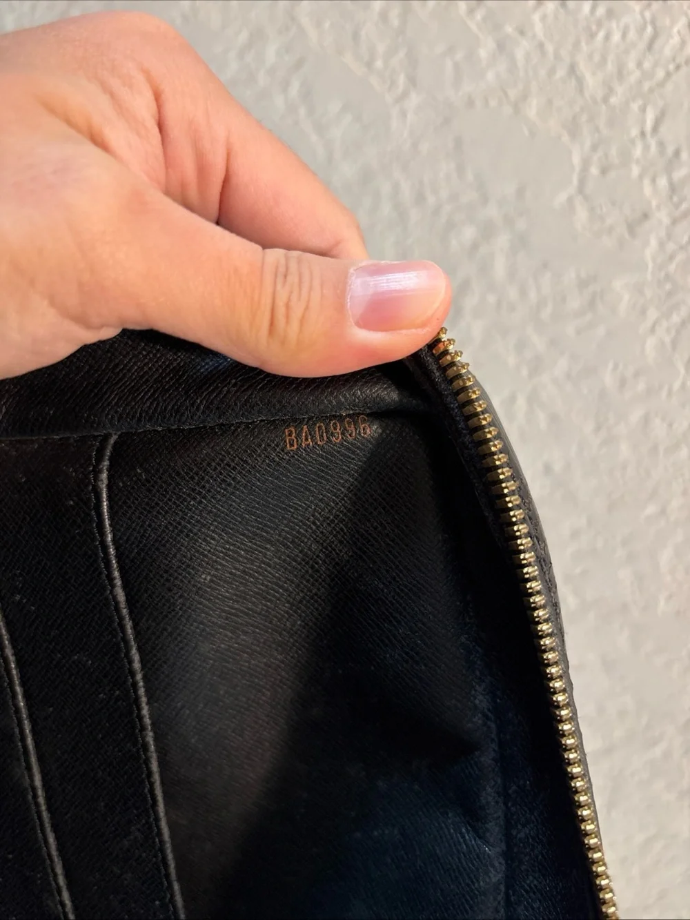 Louis Vuitton BA0996 Porte Documents Voyage Black Epi Handbag